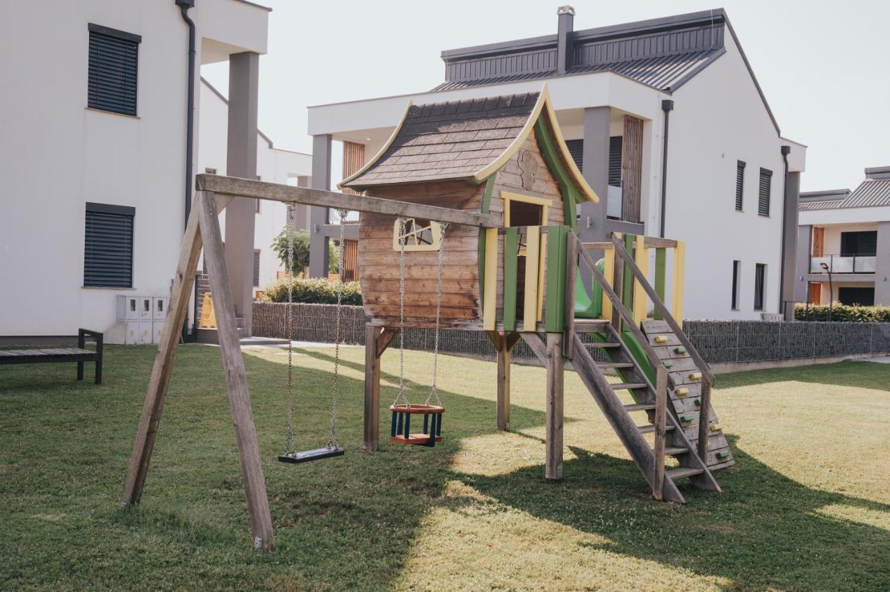 Apartmaji Banonia Neskončno polje Banovci Exterior foto